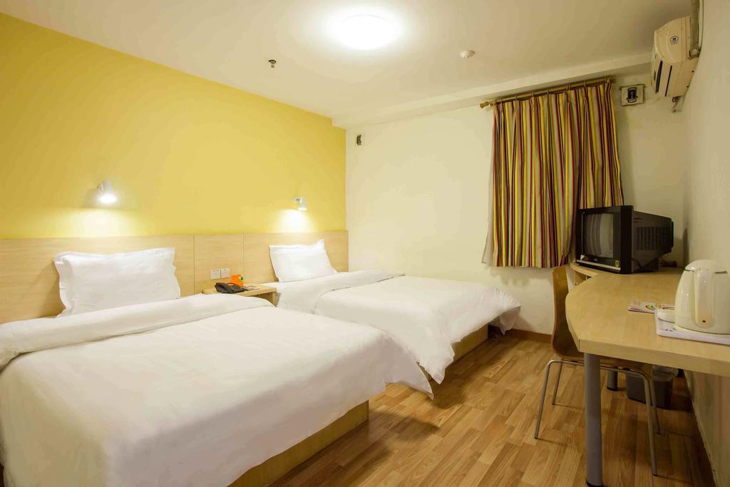 7Days Inn Jiangmen Peng Jiang Qiao North Habitación foto
